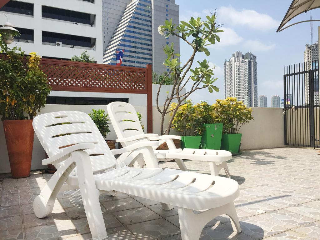 Saphaipae Hostel Bangkok Esterno foto