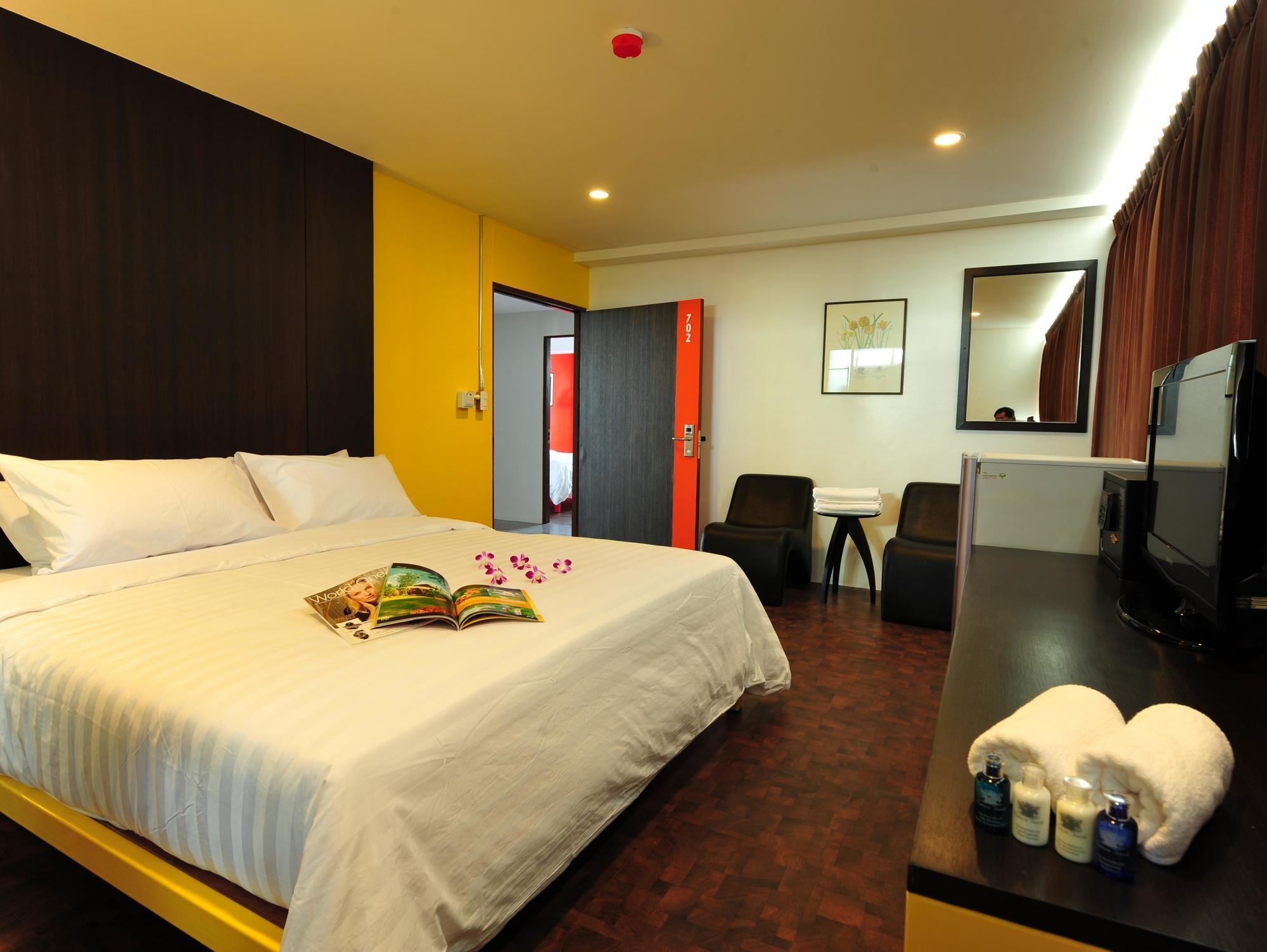 Saphaipae Hostel Bangkok Esterno foto
