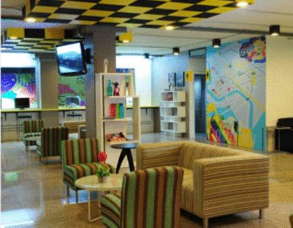 Saphaipae Hostel Bangkok Esterno foto